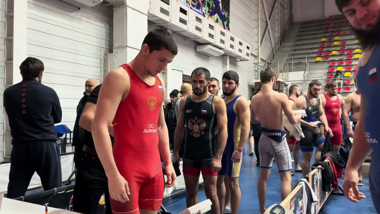 Взвешивание борцов на чемпионате СКФО 2024 в Нальчике.
