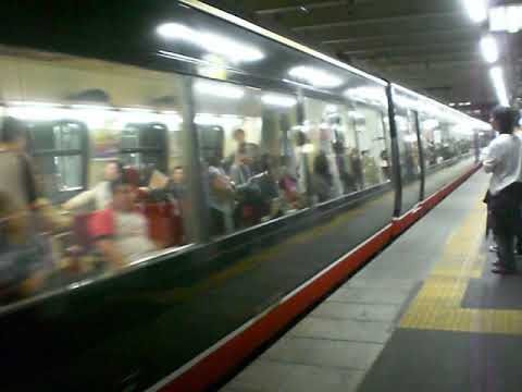 【JR東日本】伊豆急行2100系R-4編成「リゾート21 EX」　特急「リゾート踊り子92号」立川行 　登戸を発車【伊豆急】