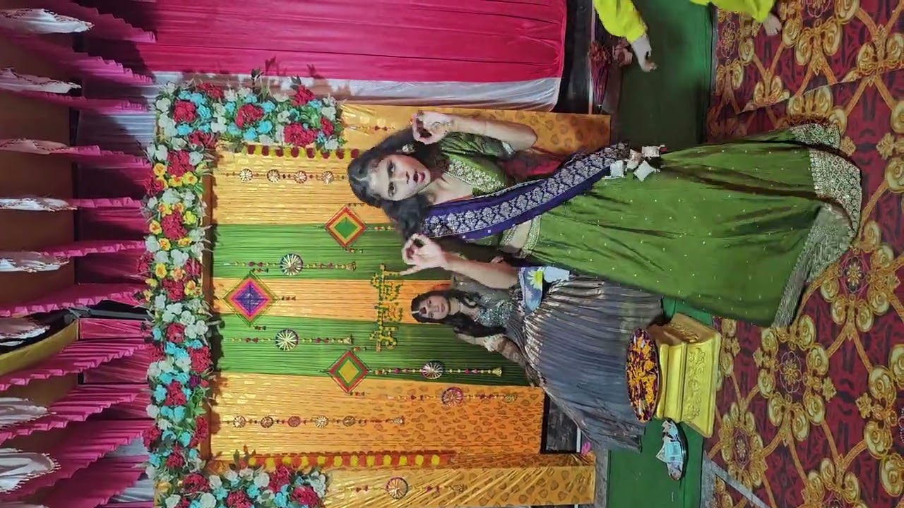 # sangeet#sangeetswirls#desidancefloor#bollywoodvibes &desi dance#nach gana &celebration