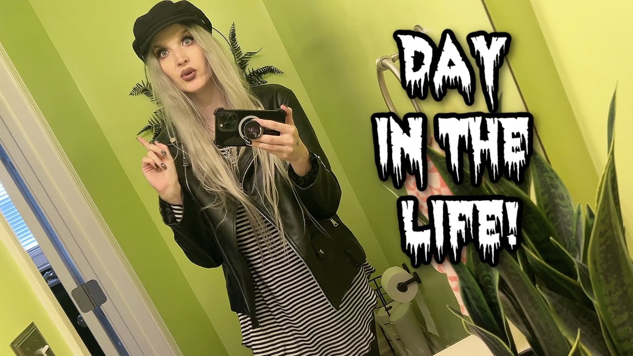 DAY IN THE LIFE VLOG! Gemstone Show & Family Hangs!
