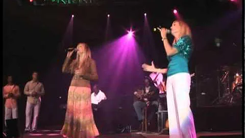 Martha Munizzi - Always Welcome/Where You Are (ft....