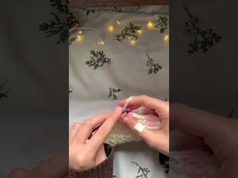 #crocheting a cherry shoulder bag🍒#shorts #shortsclip #coquette #crochet #knit #crochettutorial #fy (video tutorial)