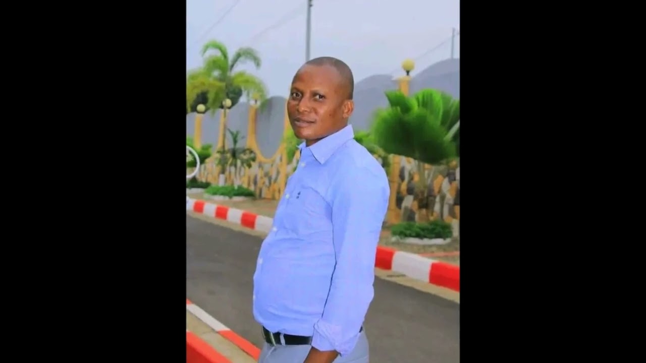 Célibataire (Fam Ndzengué du Gabon)