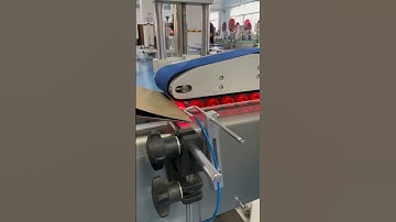 Automatic reagent covid test tube bottle round bottle rolling labeling machine labeling video