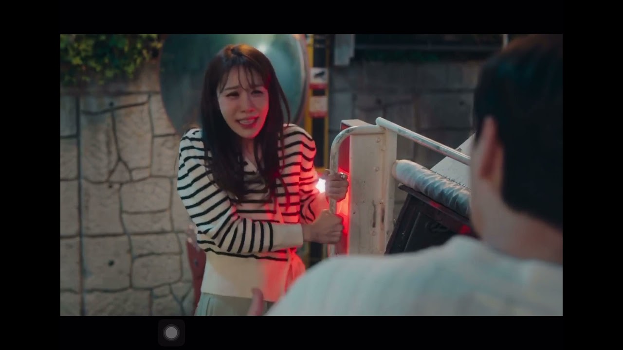 Bo-ra! Deborah break up ‘garbage’ funny scene