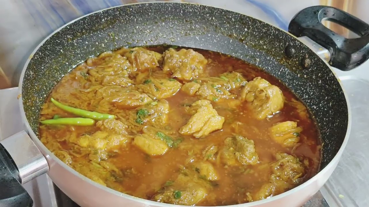 “Kadhai Chicken with Lacha Paratha | Dhaba Style Recipe | Spicy & Delicious Chicken Curry"