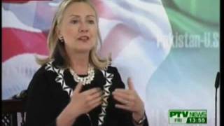 Secretary Clinton Conducts Townterview in Islamabad, Pakistan