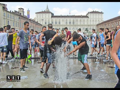 Torino Festa di fine scuola 2015 Mega Bagnata