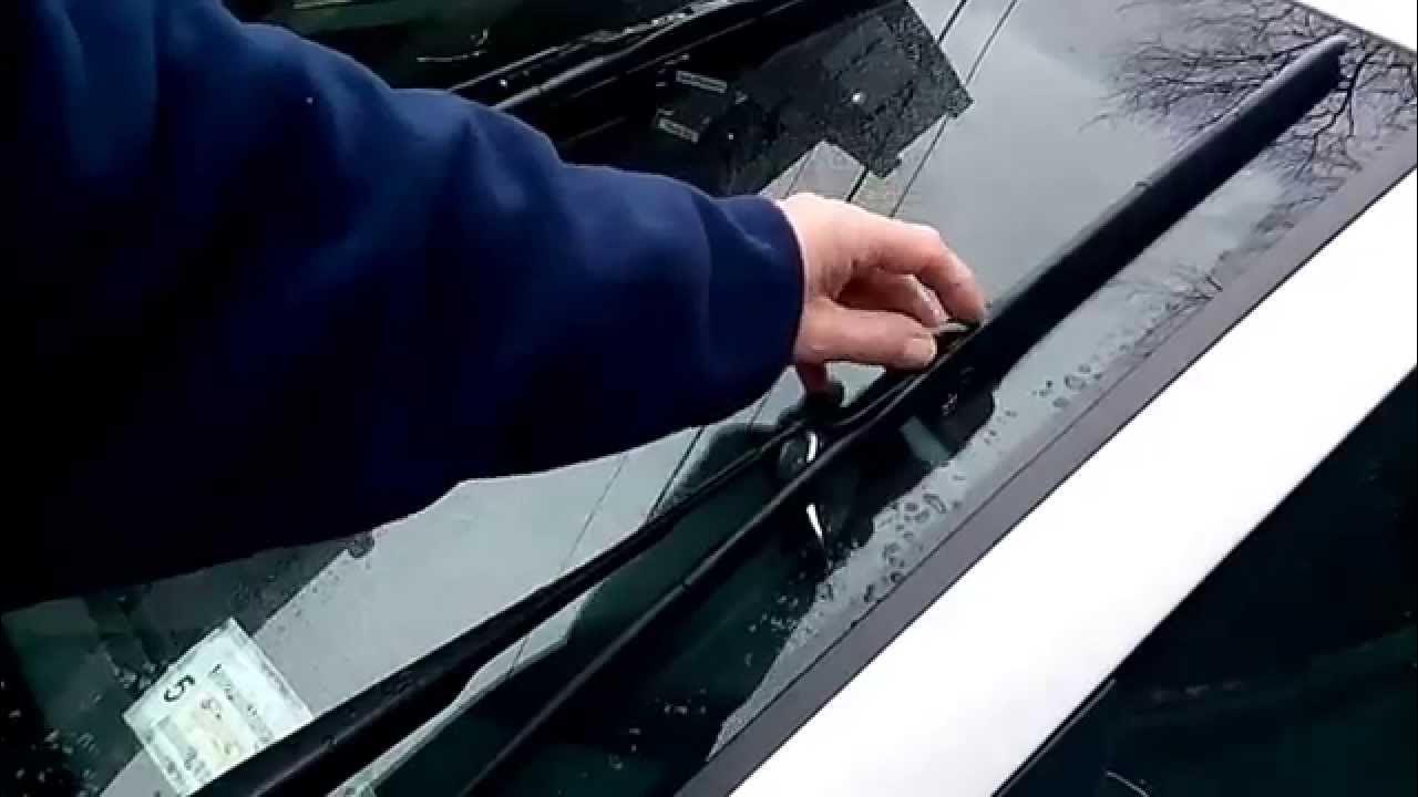 HOW TO replace HYUNDAI SONATA windshield wipers blades - YouTube