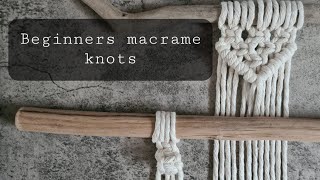 Beginners macramé tutorial. decreasing square knot pattern. basic macramé knots.