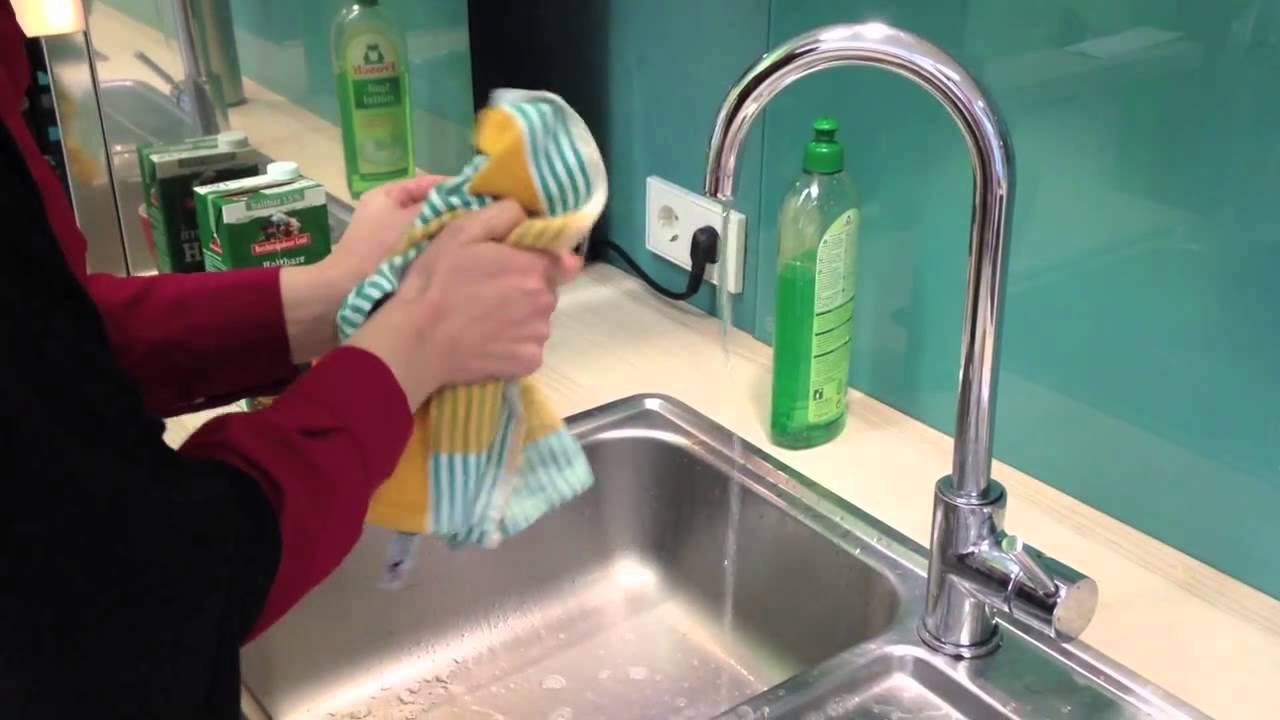 So verbreiten Sie unbewusst Salmonellen in der Küche - YouTube So verbreiten Sie unbewusst Salmonellen in der Küche - YouTube