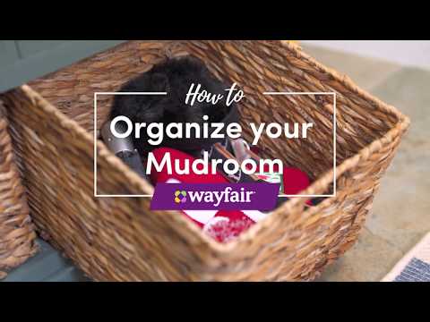 Easy Mudroom Organization