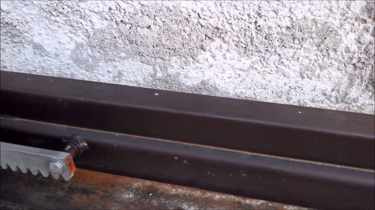 Откатные ворота СОВА после 2х лет эксплуатации - YouTube