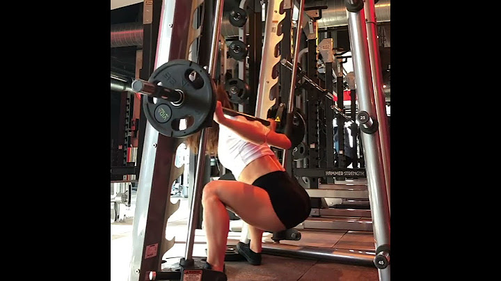 Sumo squats - elevated toes 💕 #top #trend #fitness #bodybuilding #abs #abworkout