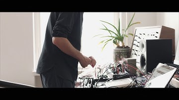 Robert Lippok on Polyend Poly