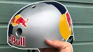 I MADE MY OWN CUSTOM RED BULL HELMET!