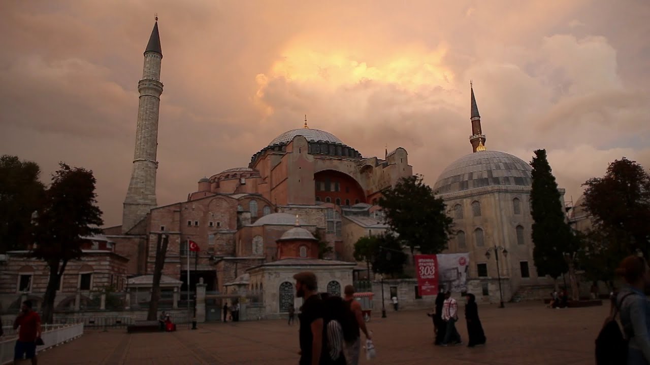 «Κωνσταντινούπολη: Η έδρα του Οικουμενικού Πατριαρχείου επί 17 αιώνες» | Φωτεινά Μονοπάτια