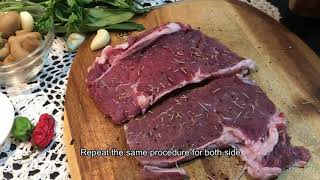 Beef steak with mushroom sauce, gravy ...