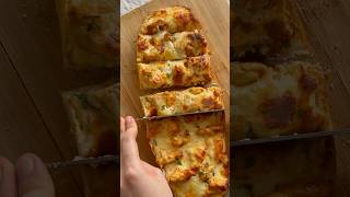 The Best Chicken Garlic Bread
