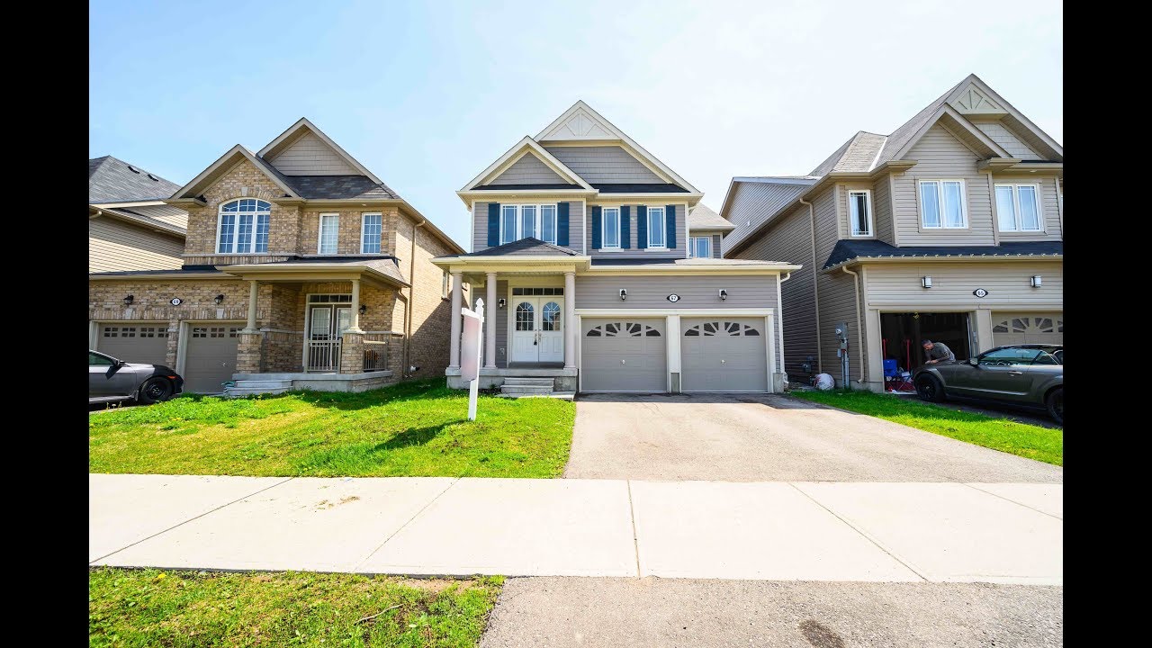 Beautiful Detached Home For Sale in Keswick 67 Lampkin St, Keswick