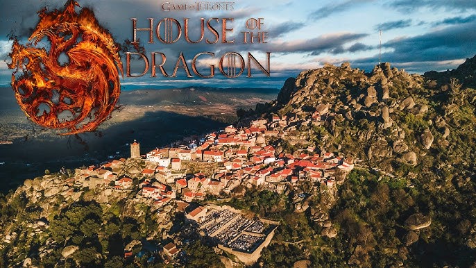 Monsanto assiste à estreia de House of the Dragon 