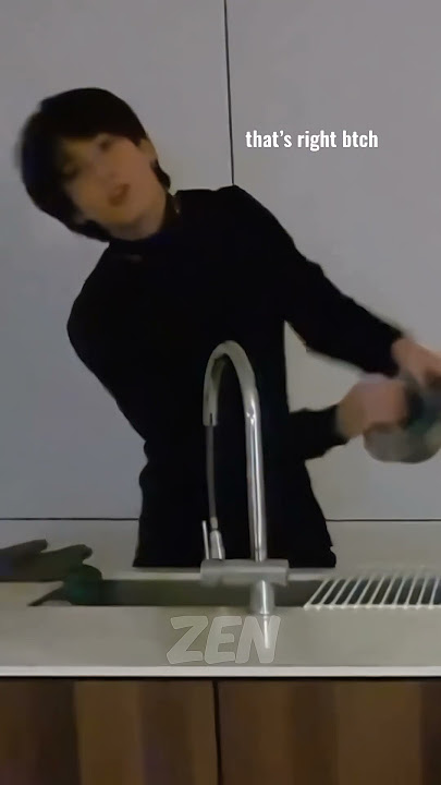 jungkook can do everything 🤣 hindi dubbed 💜 #bts