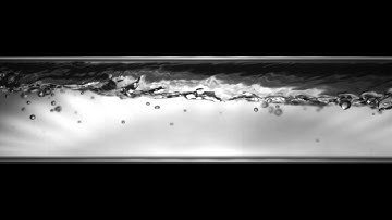 Horizontal Two-Phase R-123 Plug Flow: V006L07.mpg