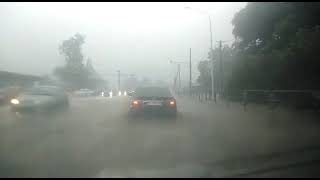 В Джубге сильный ливень затопил федеральную трассу 14.06.22
