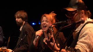 View Live Performance of Major Label Debut by Broken Social Scene