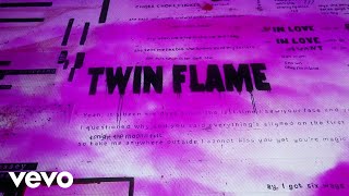 Machine Gun Kelly - twin flame (Official Lyric Video) chords