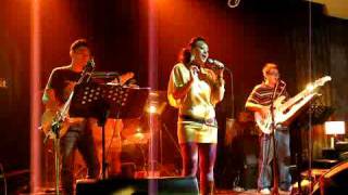 Shaiky1101(凱莉米洛_Can't get you out of my head).flv