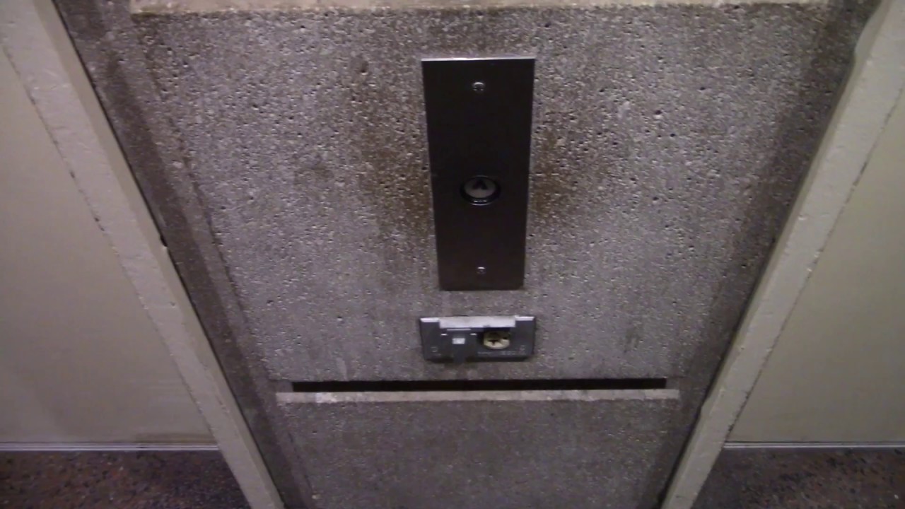 Westinghouse Traction Elevators Hilton Parking Garage in Chicago, IL YouTube