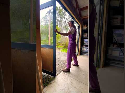 Female carpenter starting