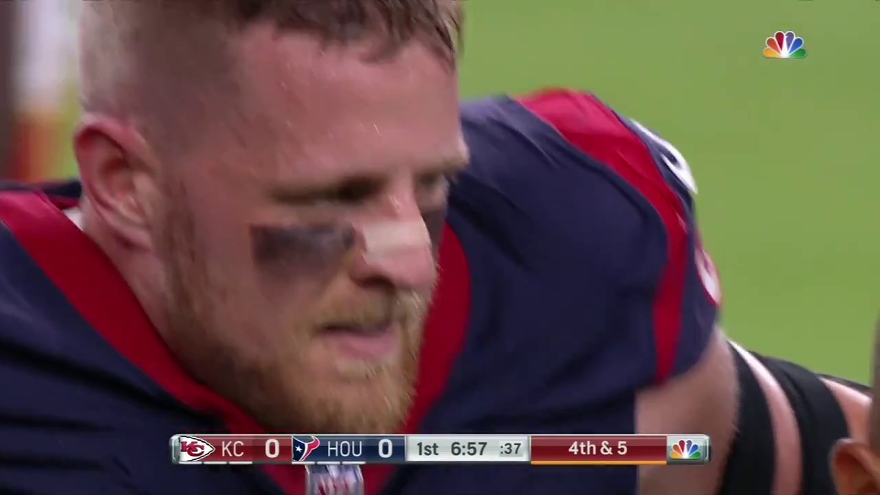Watt leaves game with tibial plateau fracture