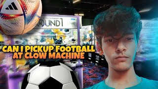 CAN I PICK UP FOOTBALL AT CLAW MACHINE / LUCKY ONE MALL / WONDER LAND / RAAHIM HASSAN / CLAW MACHINE screenshot 2