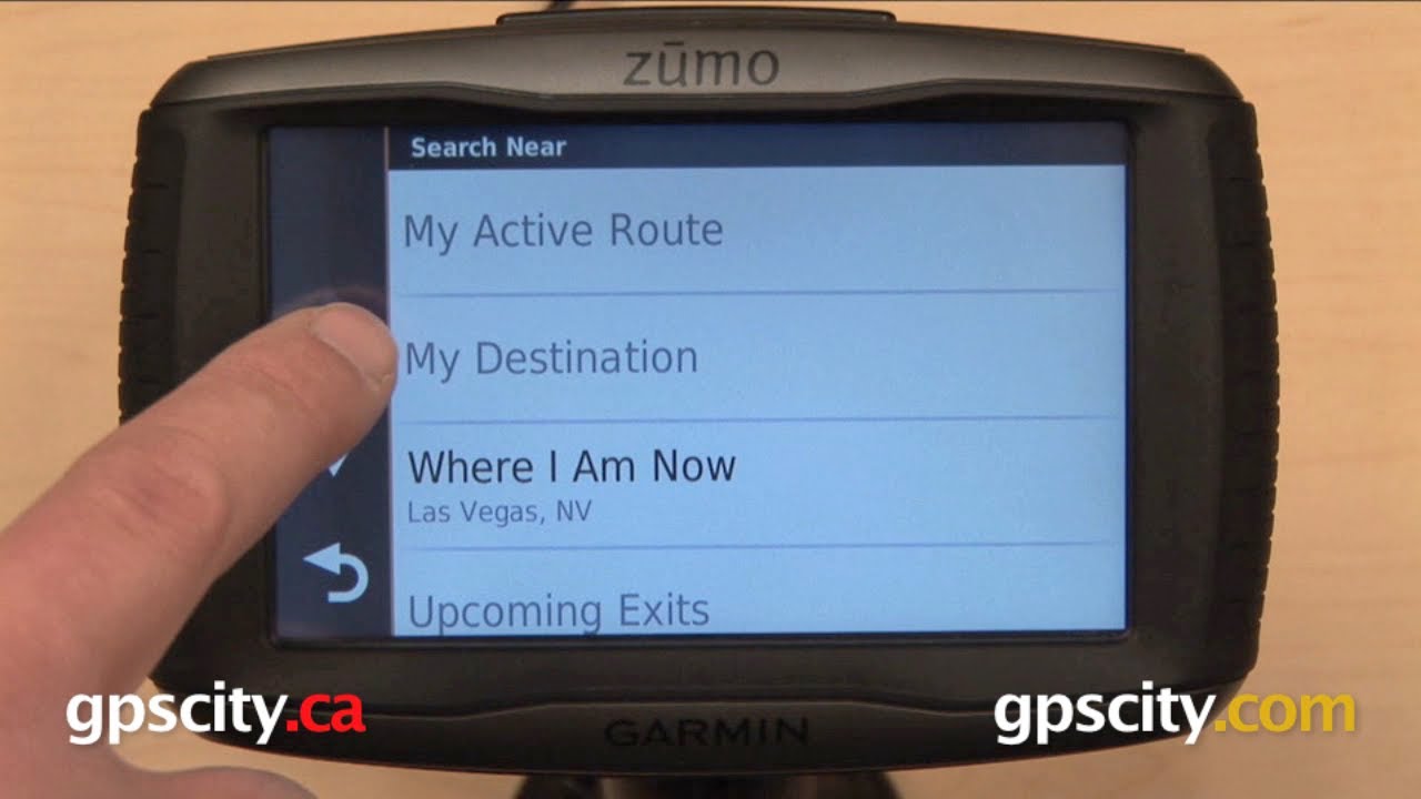 zumo 590LM: Near with GPS City - YouTube