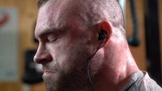 AUGEN ZU UND DURCH - ROMAN FRITZ - BODYBUILDING MOTIVATION