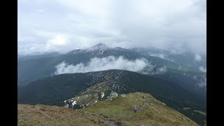 Корпоративное восхождение 123 человека на Петрос с Альпомания