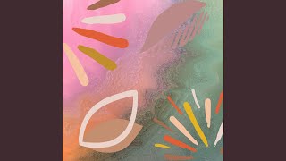 Simple Backdrops for Laidback May Nights