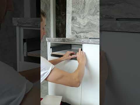 что делать если не совпадают отверстия на фасаде Hettih #кухня #мебель