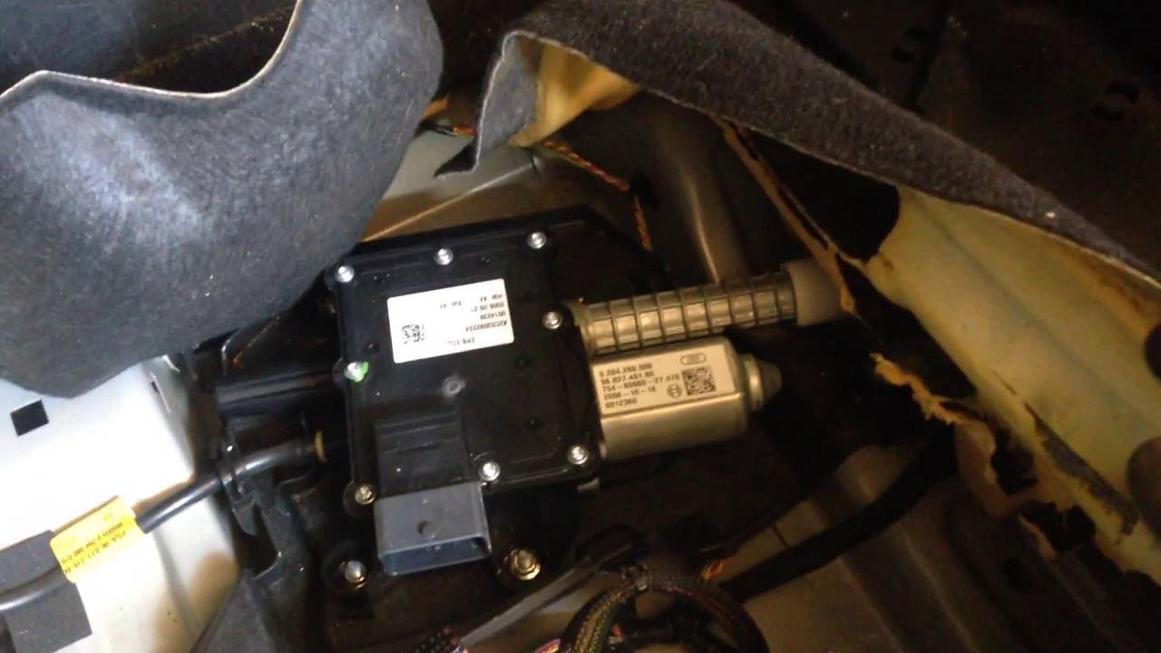 Citroen Grand C4 Picasso Parking Handbrake Motor Location - Youtube