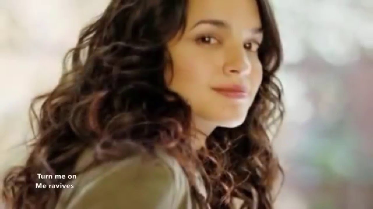Norah Jones Turn Me On 18 12 15 Transl Youtube Norah Jones Turn Me On 18 12 15 Transl Youtube