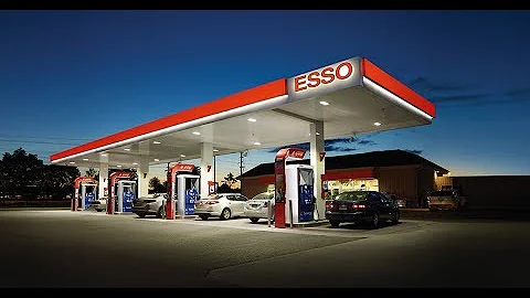 Paying for fuel with an APP.