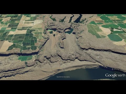 Potholes Coulee Cataracts looping fly-over with Channeled Scablands of eastern Washington