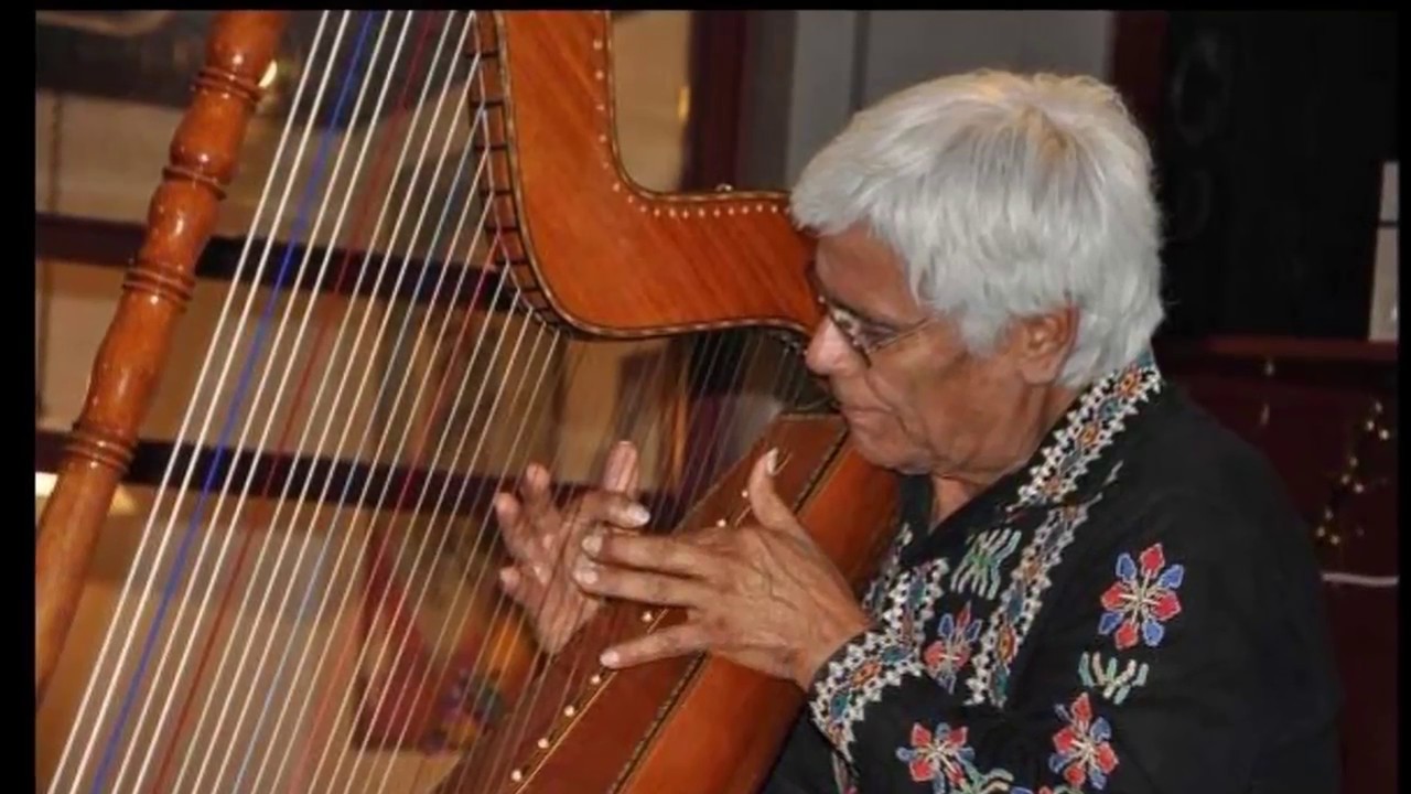 El gran arpista paraguayo Marcelino Benitez