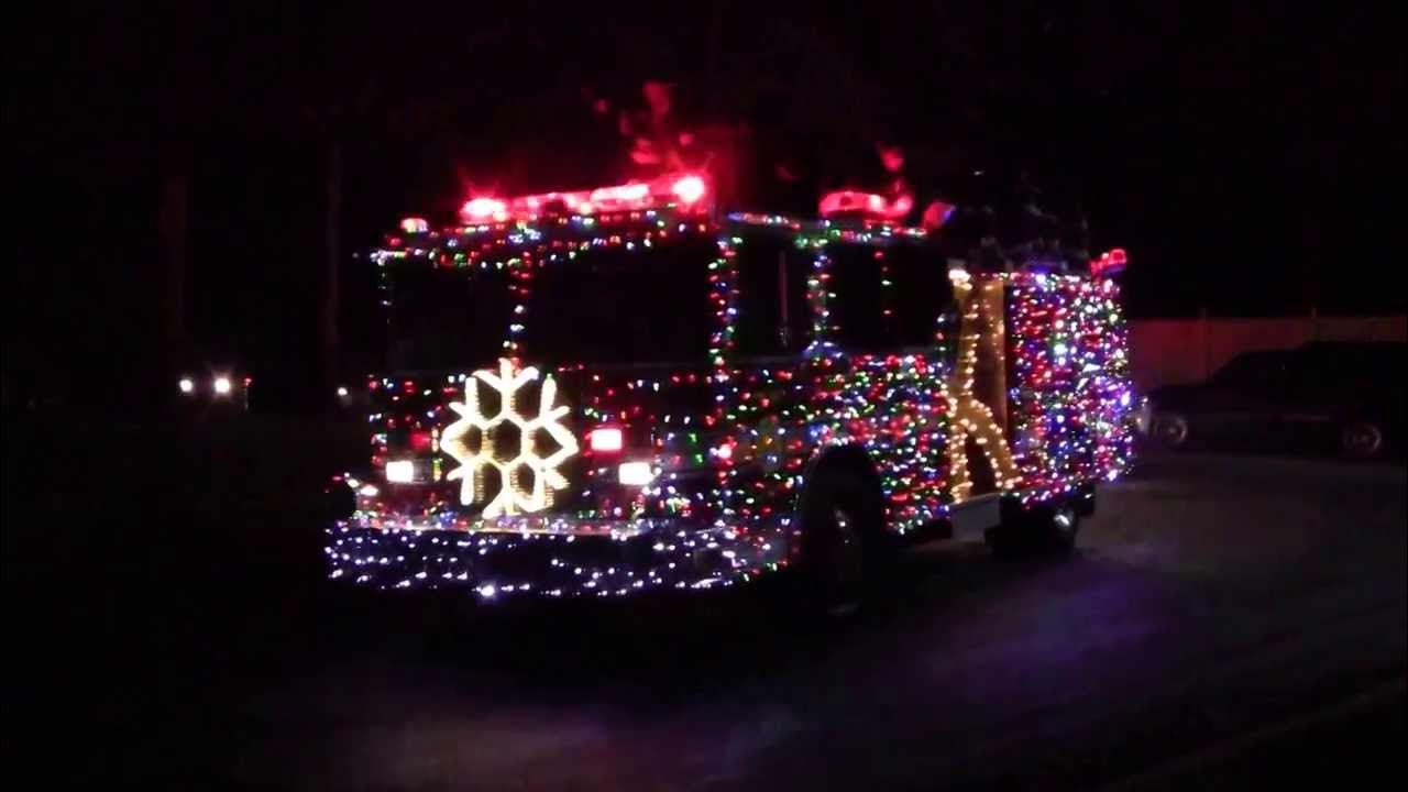 Nesconset VFD Christmas Parade 12/21/13 YouTube