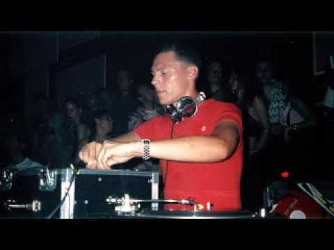 Dj Tiesto Live at Revolution Amsterdam 11-09-2003