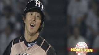 打った本人が大喜び 北海道日本ハム・鶴岡慎也、値千金の1号 打った本人が大喜び 北海道日本ハム・鶴岡慎也、値千金の1号