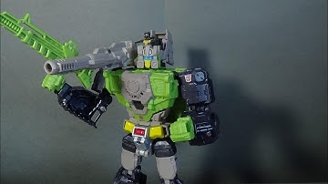 Transformers Titans Return Deluxe Furos & Hardhead Review!