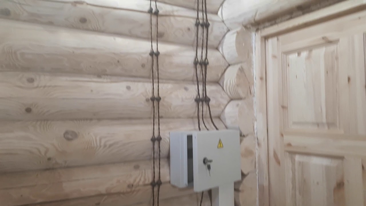 Монтаж ретро проводки в деревянном доме (срубе). - YouTube